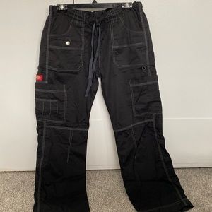 Dickies scrub pant size M